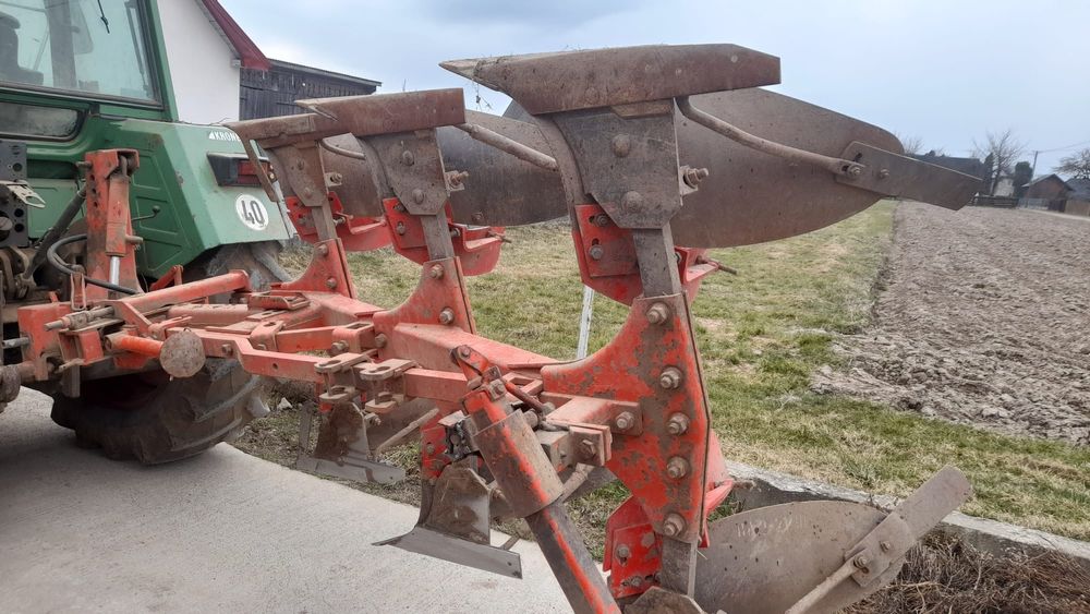 Plug reversibil Landsberg cu 3 cormane