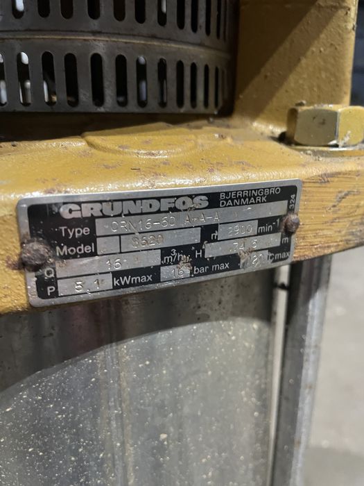Вертикална помпа за вода Grundfos