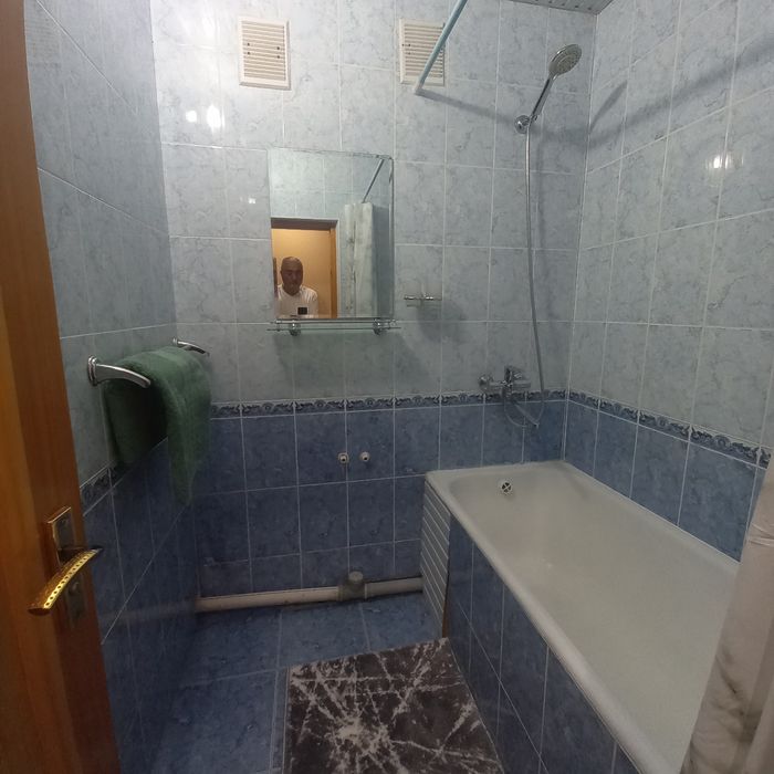Сдаю 3 комнатную квартиру