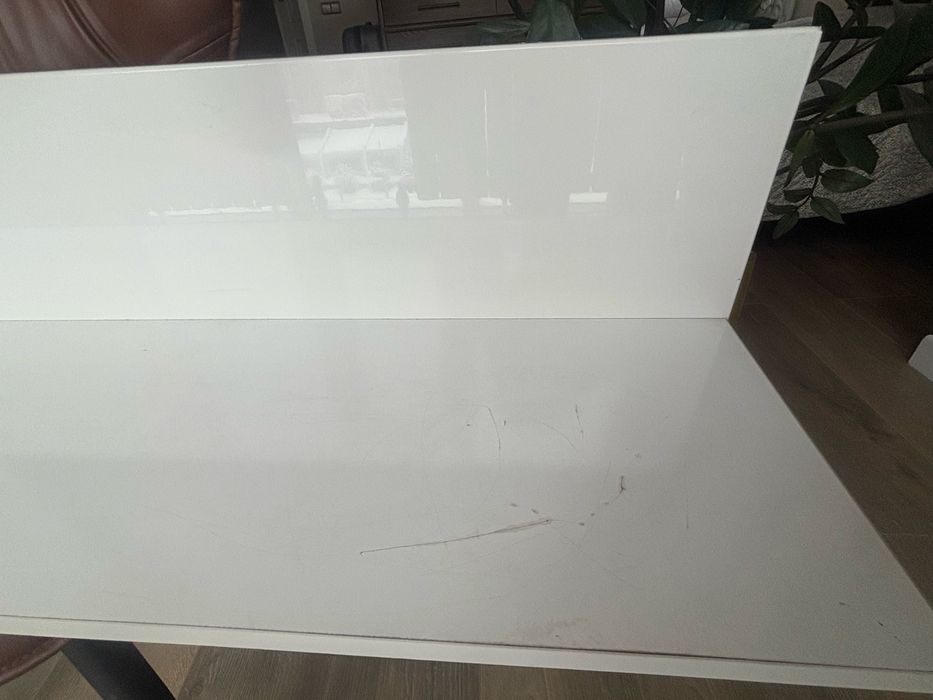 Продам белую полку