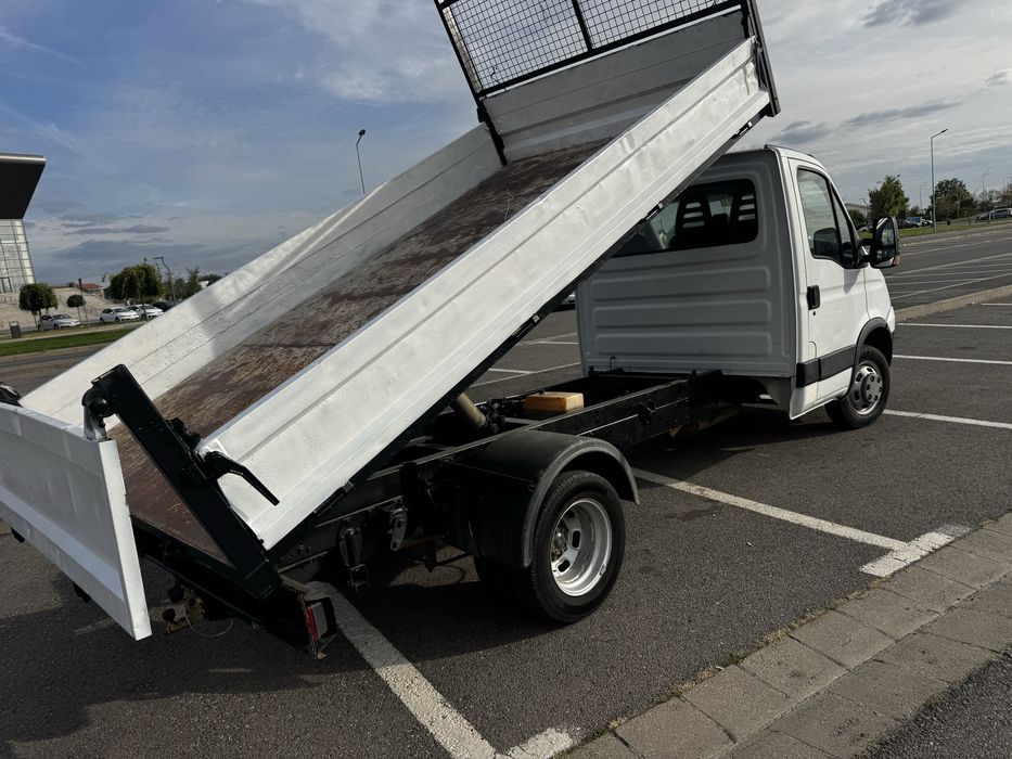 Iveco basculabil