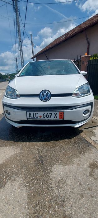 Volkswagen Up 2019 benzină, 3.800 € — imagine 2