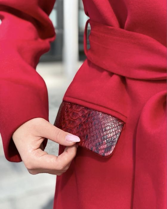 Продаю кашемировое пальто