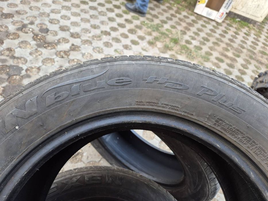 Гуми Nexen 235/55/17 dot 2019 год.