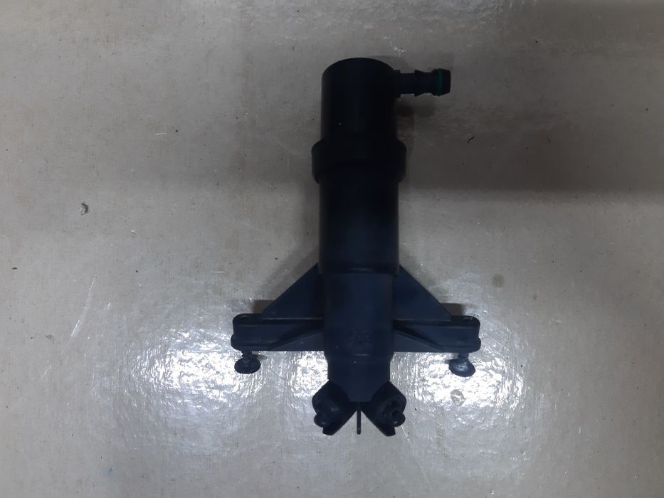 Spalator far stanga bmw e60 e61