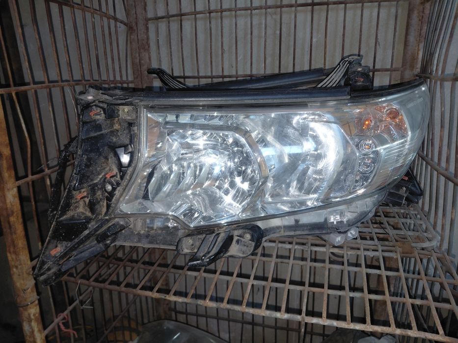 Фары Крузак 200 Рест оригинал