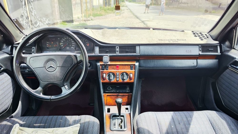 Мерседес w124 2.8л. 1993год АКПП