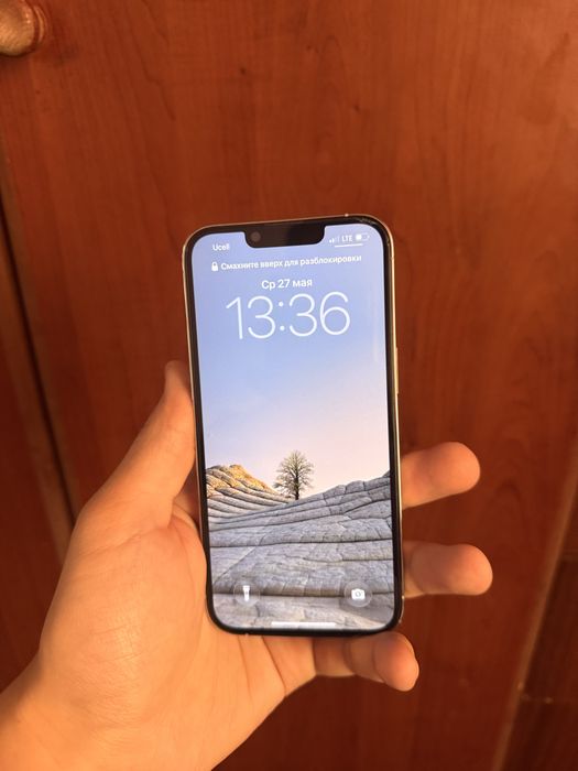 Iphone 13 pro gold