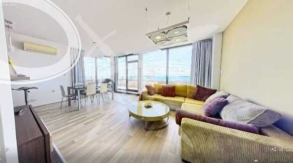 Продава се Тристаен апартамент в Свети Влас - 102 кв.м за 950 €/кв.м - Снимка #1