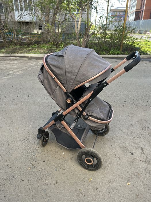 Продам детскую коляску