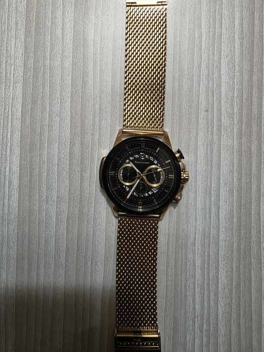 Мъжки часовник Pierre Lanier Почти нов !