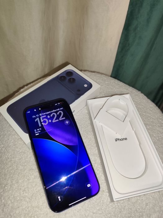Продаю iPhone 17 pro max 256gb на гарантии