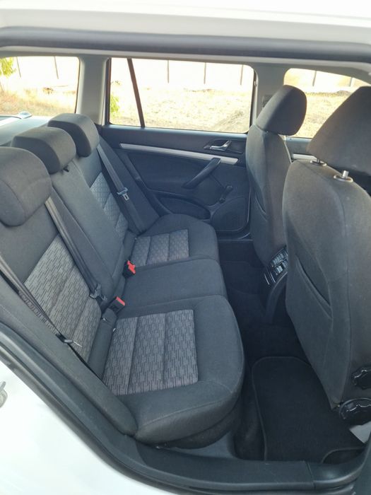 Vând Skoda Octavia 2013, 1.6 TDI 105 CP, 228.500km,cutie de viteze automata DSG