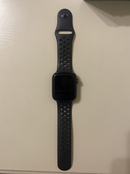 Apple watch Nike series 4