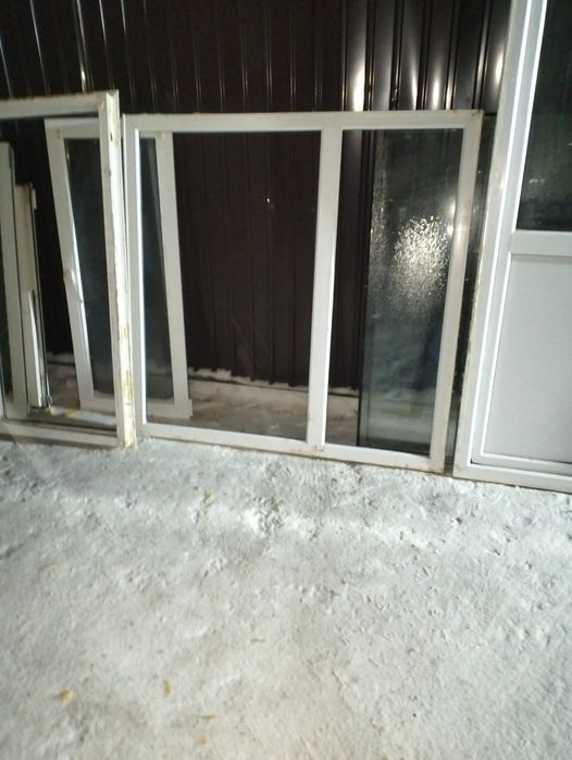 Продам пластиковые окна и двери
