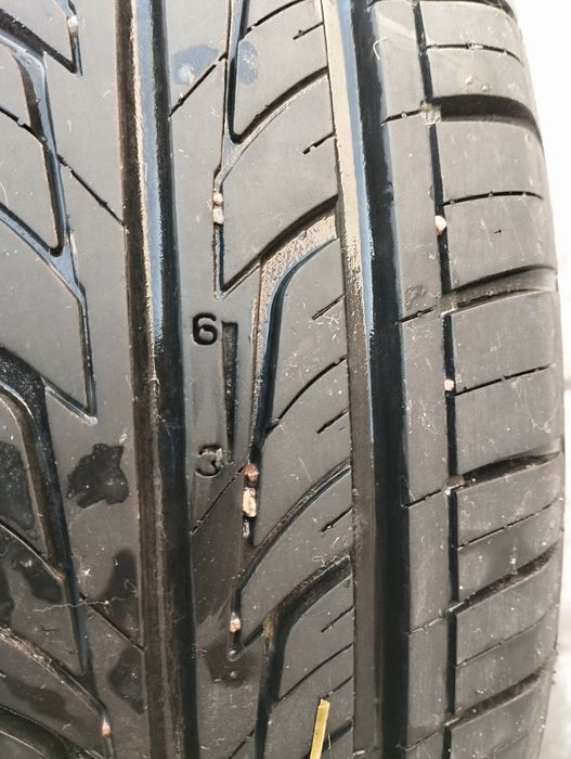 Продам б/у летние шины