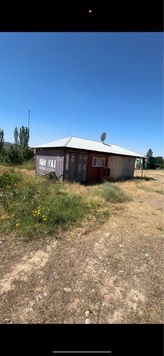 Katta xolodelnik sotiladi 1 gektar yeri bn