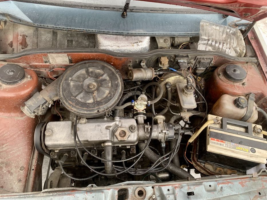 Продам Ваз 21099 на полном ходу