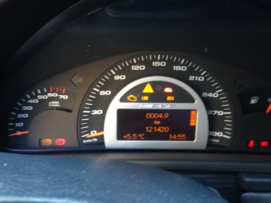 мерцедес ц32 амг 357кс. 2004г. mercedes-benz c32 amg