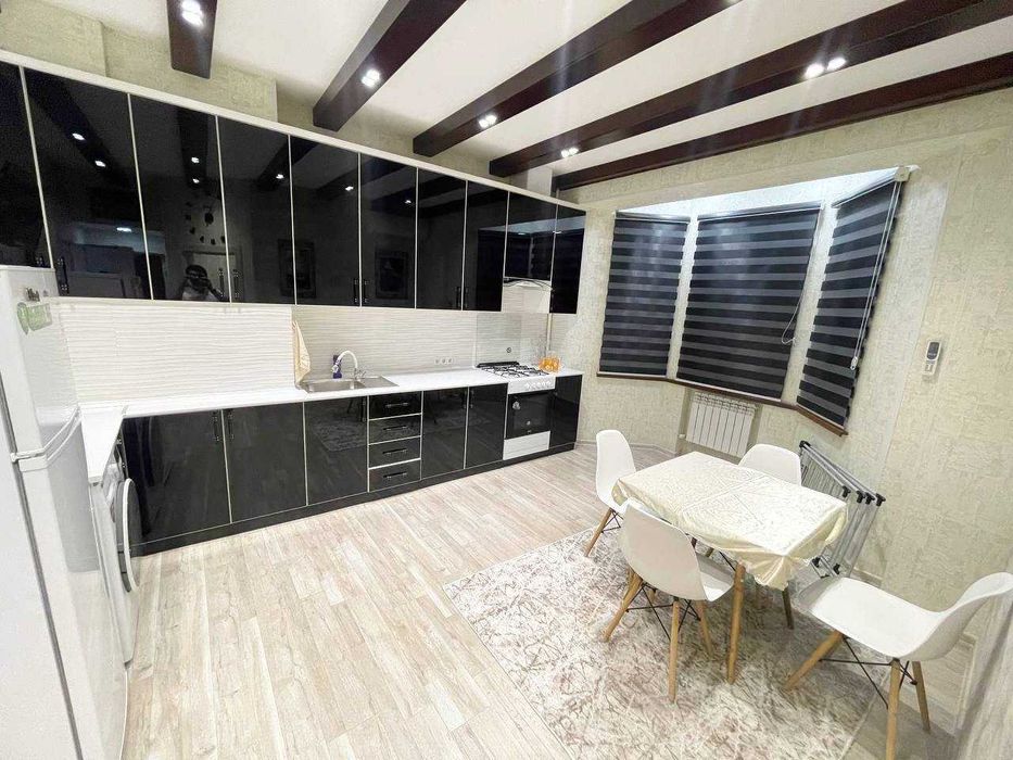 R17! Сдаётся Квартира 2/2/4 на  Мирзо Улугбекском, ор-р Гинекология