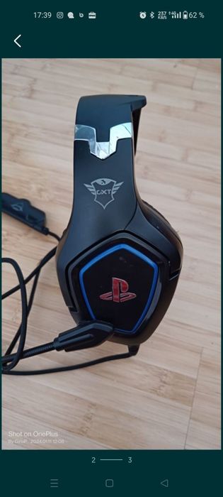Vând căști pc. .