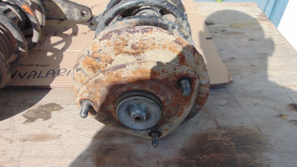 Amortizor Telescop stanga/dreapta Land Rover Freelander 1 1.8 benzina,16 valve an 1998-2006 cod 423182JP