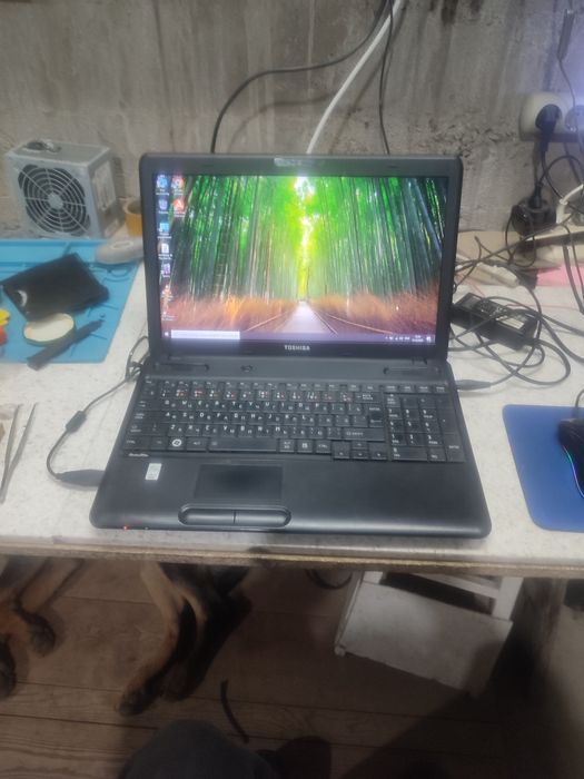 Ноутбук Toshiba C660-1 pm