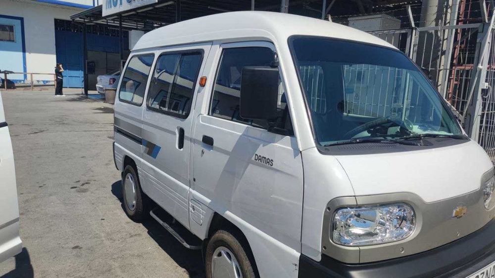DAMAS автомобилимни сотаман
