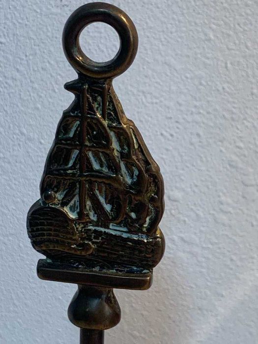 Стара бронзова четка(метличка-конски косъм)за камина -1940г