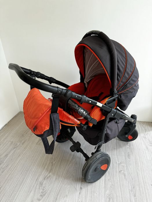 Коляска 3 в 1 Tutis Zippy