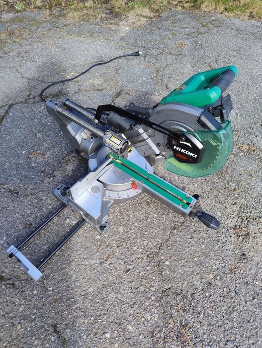 Циркуляри Dewalt и Hihoki