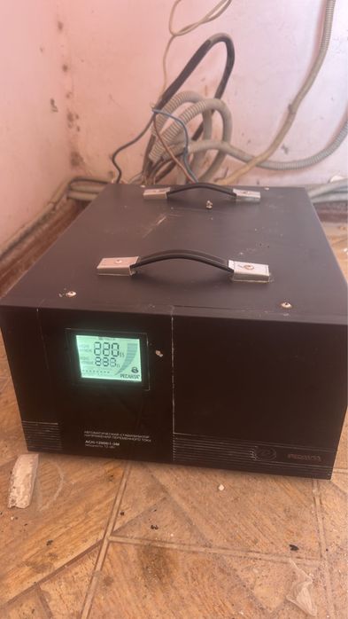 Стабилизатор 12Кв