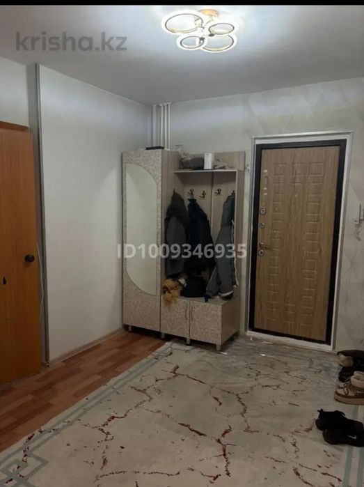 Продаётся 2 ком квартира