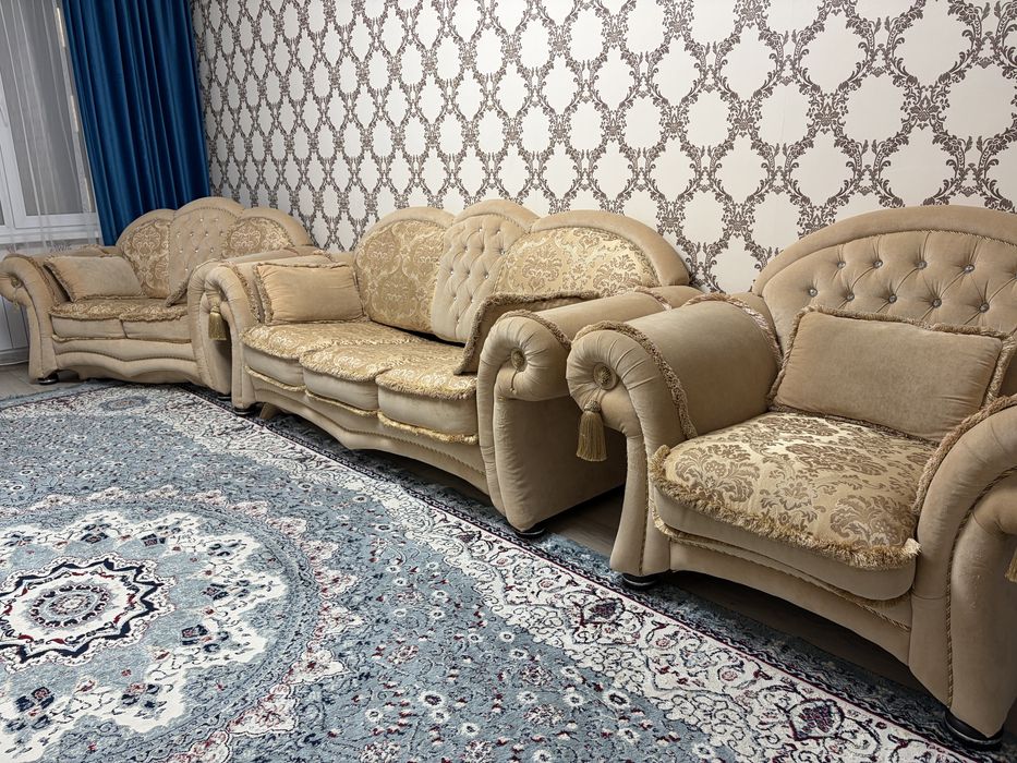 Продам мягкий уголок