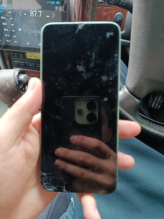 Продам телефон honor 64