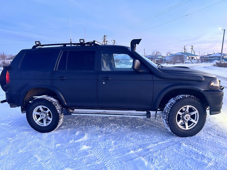 Mitsubishi Chellenger  продам