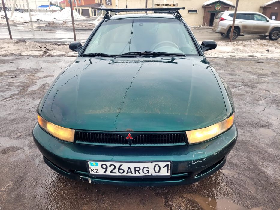 Продам мицубиси галант 8 2001г американец