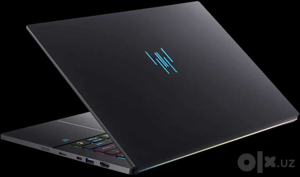 Acer Triton  U9-288V RAM 32GB  SSD  1TB 8GB RTX5070 14,5" 2.8 K OLED