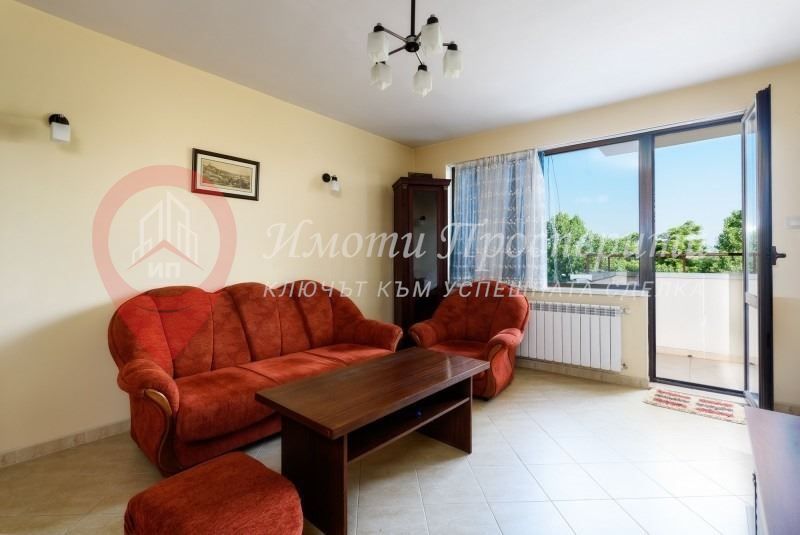 Продава се Двустаен апартамент в София, Бъкстон - 64 кв.м за 3360 €/кв.м - Снимка #1