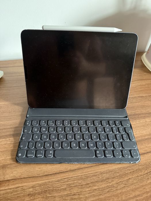 Husa tastatura Apple Smart Keyboard Folio iPad Pro 11 1/2/3 Air 4/5