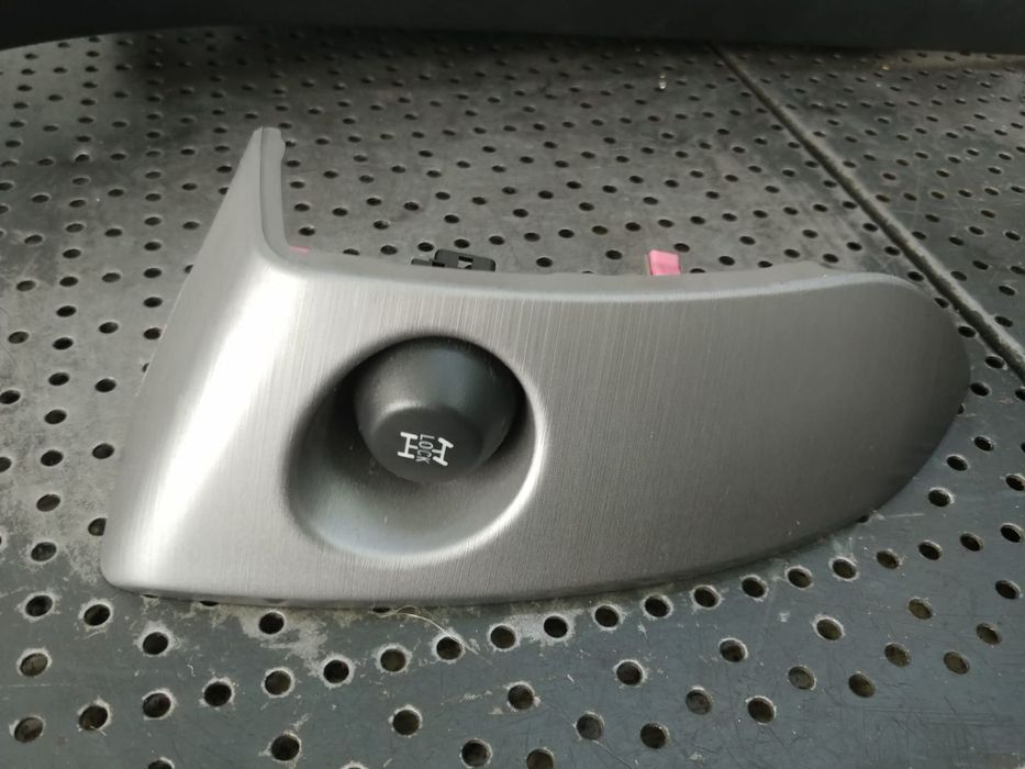 buton control tractiune  toyota rav-4 3 2008 15b116  55413-42070