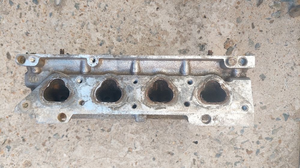 Гольф 4 Головка блока 1.4