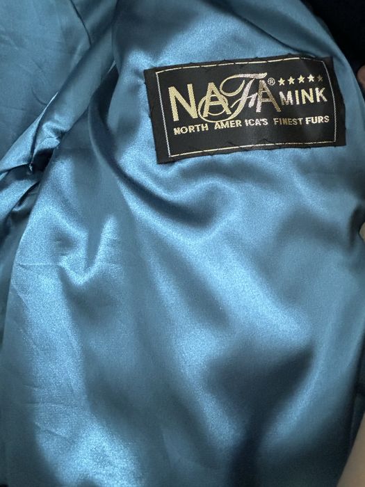 Продам норковую шубу