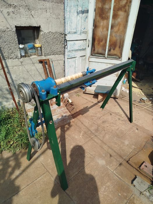 Токарный станок по дереву