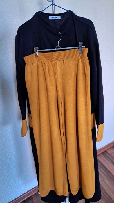 Трикотажная тройка б/у новая, турция