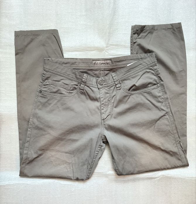 Джинсы “Lacarino”