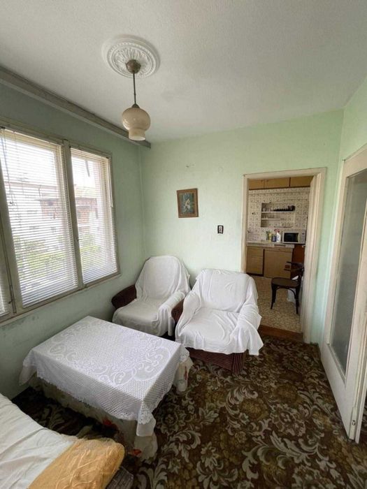 Продава се Тристаен апартамент в Пловдив, Прослав - 98 кв.м за 703 €/кв.м - Снимка #3