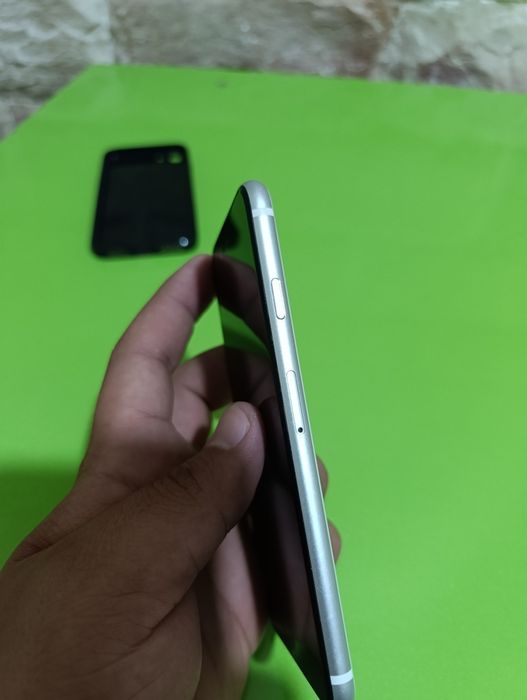 iphone se 2 idealni