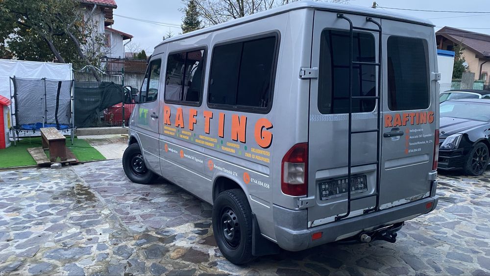 Vand/ Schimb Sprinter 316 2.7cdi/ Automat/ clima/ Carlig/ Pret 6500€€€