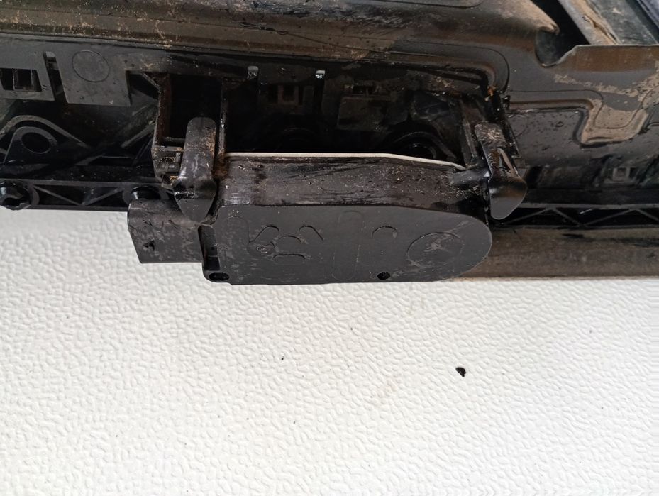 Hota grila activa Peugeot 208 cod 115846xx